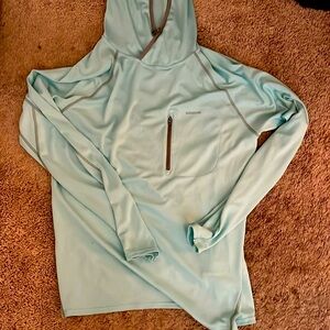 Patagonia Men’s Sunshade Hooded Tech Shirt - great fit, lightly worn, no damage.